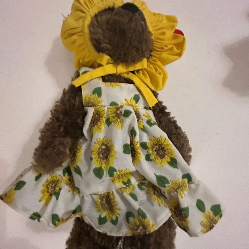 Vintage TY Attic Treasures Susannah and Rosalie teddy bears